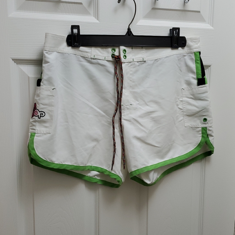 🌸 3 /$30 OP White and Green Women's Surfer Athletic Shorts
